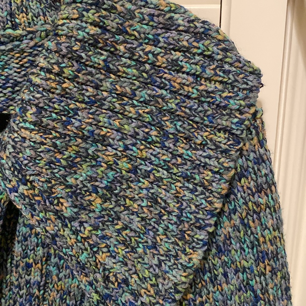 Fall sweater - Picture 2 of 4
